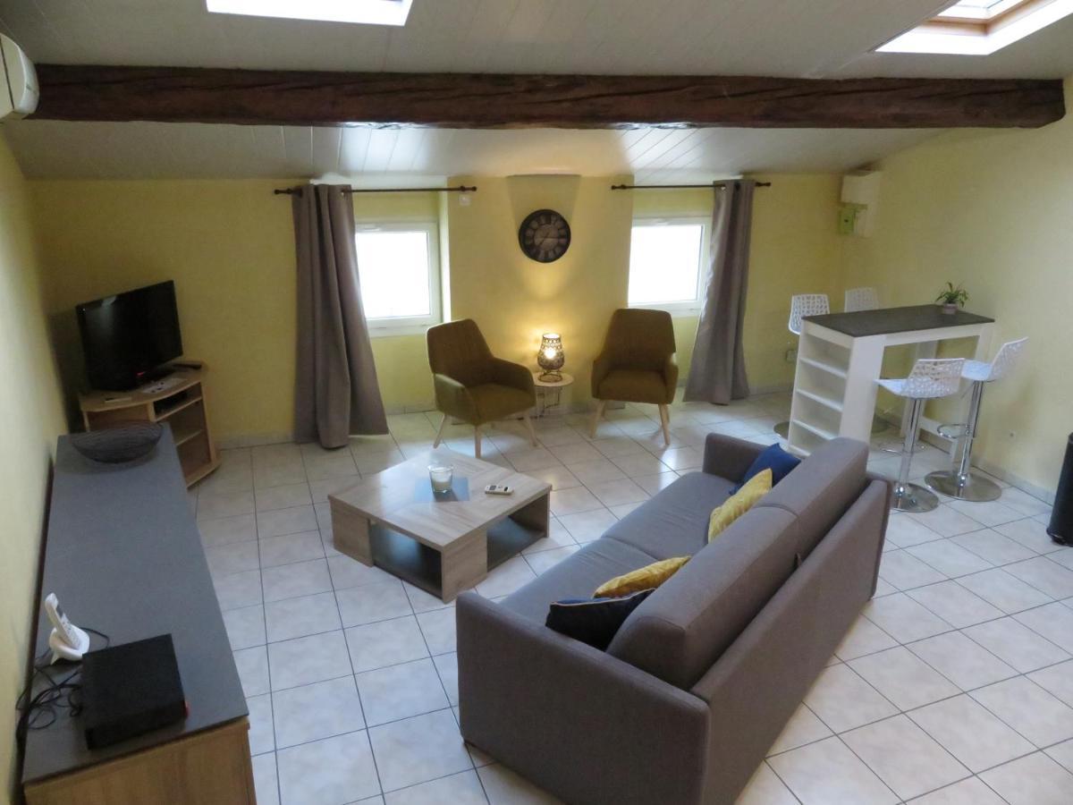 Au Bonheur Suspendu Apartment Pont-en-Royans Exterior foto