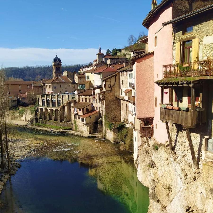 Au Bonheur Suspendu Apartment Pont-en-Royans Exterior foto